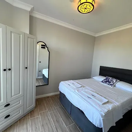 Bright And Airy 2-br Near Sarimsakli Beach-2 شقة